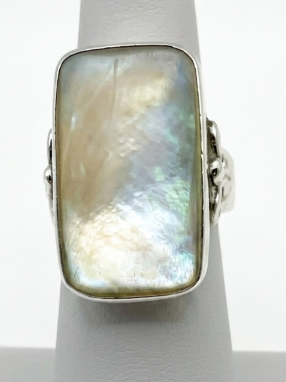 Vintage Sterling Silver And Mother Of Pearl Ring With Maker’s Mark Size 6